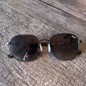 Quay Polarized Aviator Sunglasses Big Time Black Metal Frame Dark Lenses